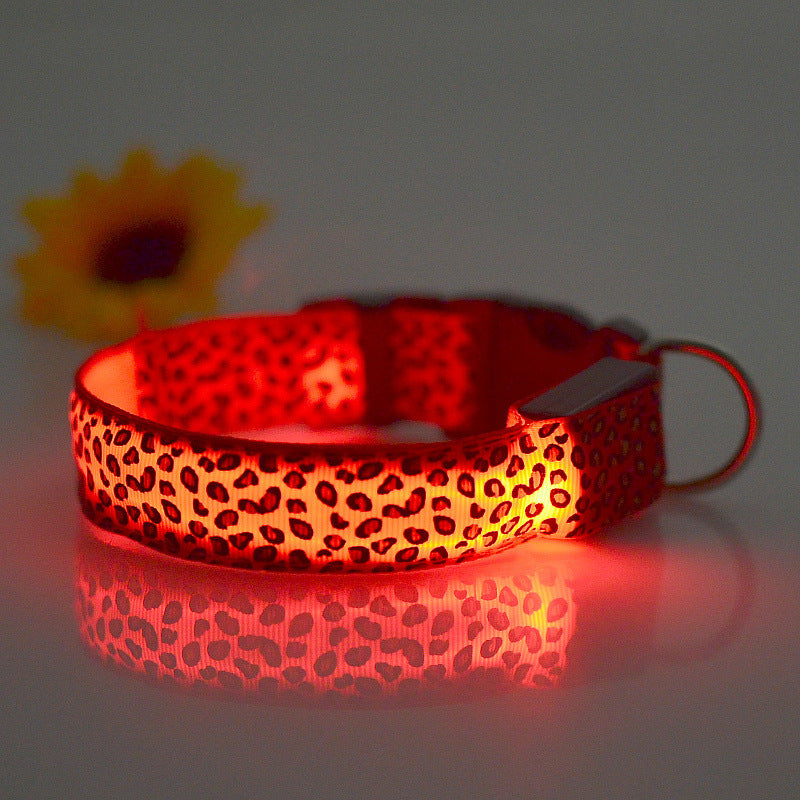 Collar LED de Nylon para Perros – ¡Seguridad y estilo para tu peludo, día y noche! 🐾